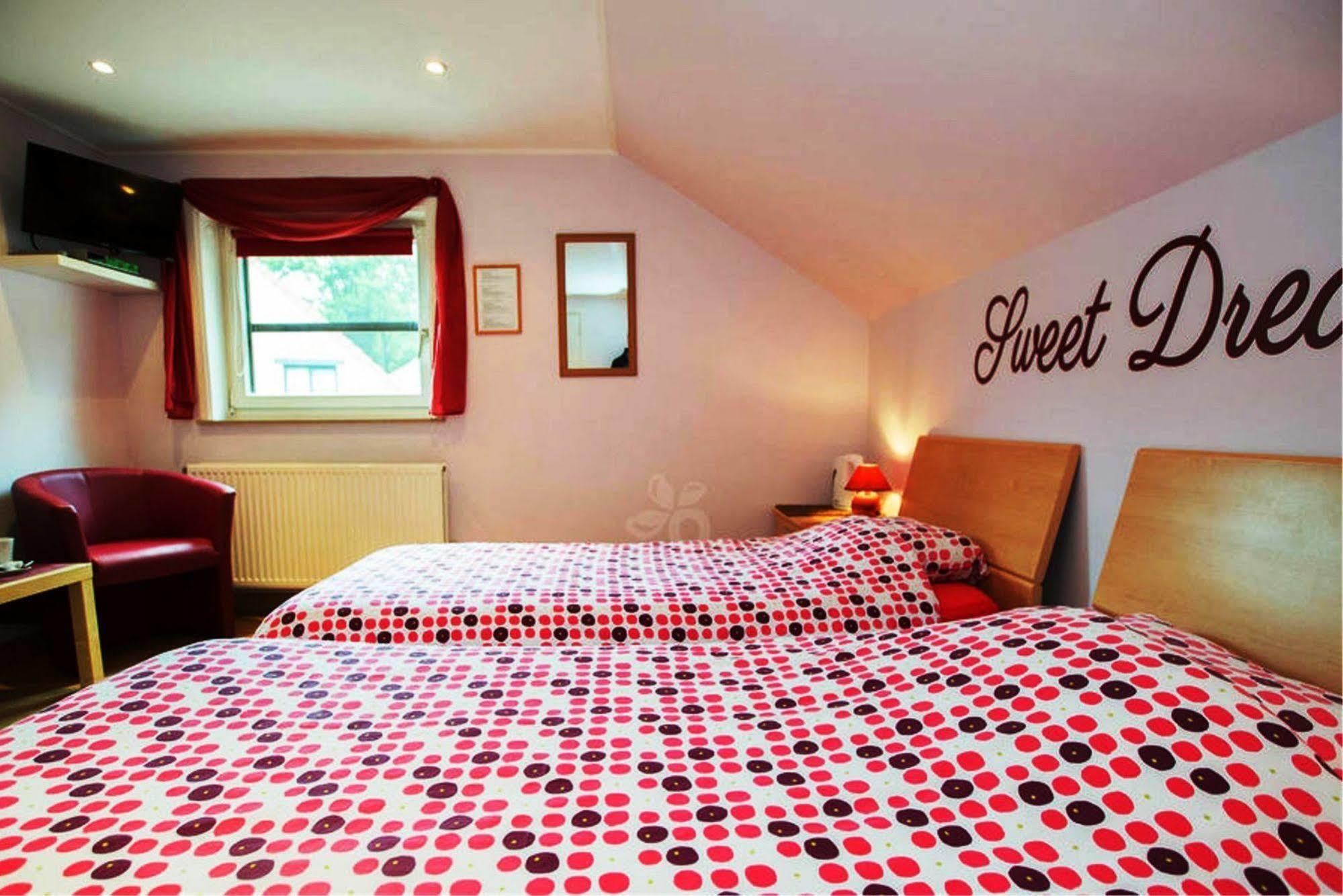 טורהוט B&B Woodside מראה חיצוני תמונה